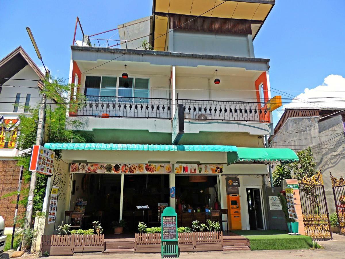 Love Cnx Guesthouse Chiang Mai Esterno foto